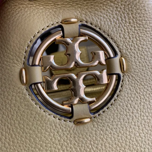 Authentic TORY BURCH Leather shoulder/Crosby bag - Image 14
