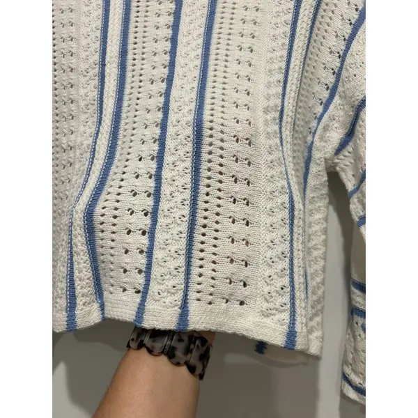 White Blue Striped lightweight Sweater Size Large Open Nautical Beach Game Day - Image 5
