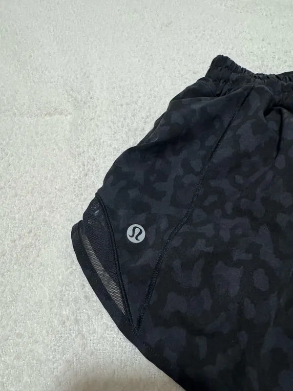 lululemon hotty hot shorts  - Image 3