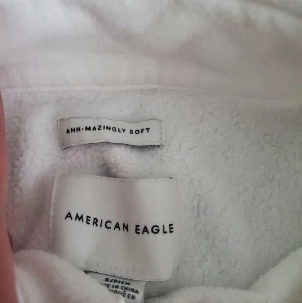 American Eagle Ann-mazingly soft cropped 1/4 zip in white size small women's - Image 3