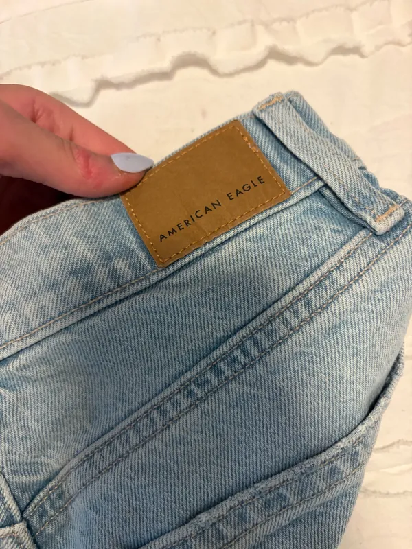 American Eagle Jeans - Image 5