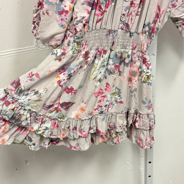 Here Comes the‎ Sun Floral Romper Small Pink Smocked Waist Ruffle Hem Small Boho - Image 5