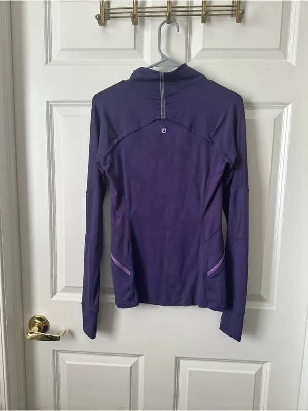Lululemon Run Wild Pullover Women's Size 6 Purple Plum 1/2 Zip Thumbholes - Image 2
