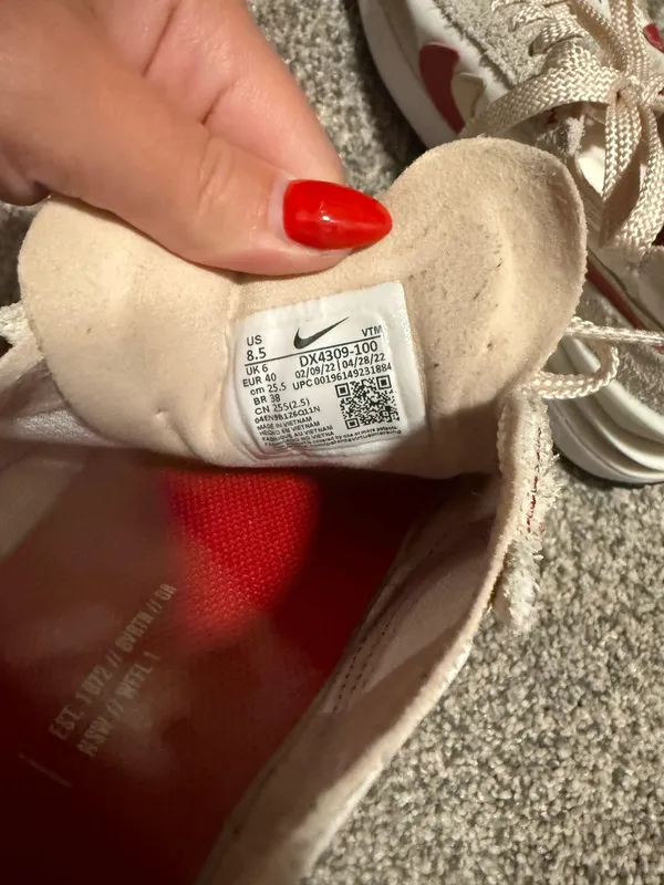 Nike Waffle Debut Sneakers - Image 3