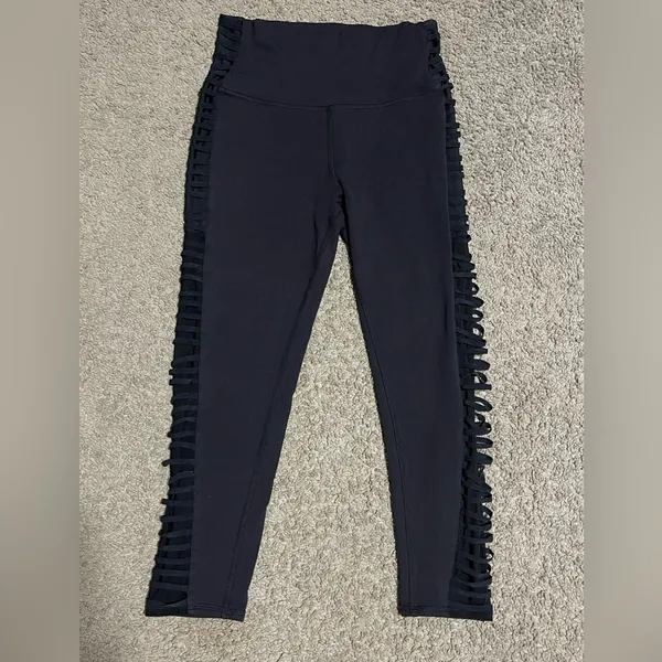 Alo Yoga Women's High Waist Prism Mesh leggings In Black , Size XS - Image 2