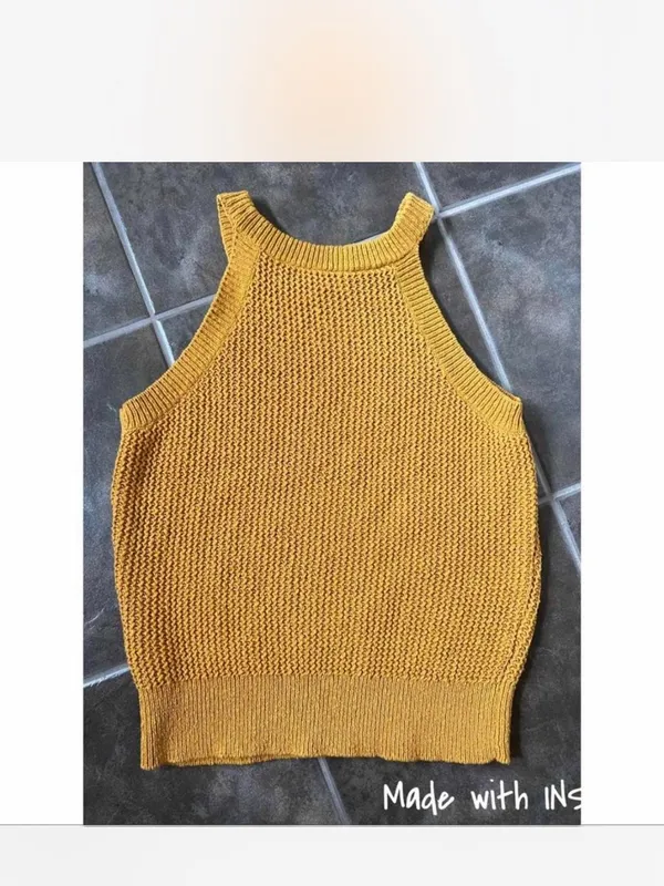 EUC Madewell cutaway sweater tank mustard color - Image 5