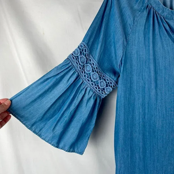 Crown & Ivy Blue V-neck Bell 3/4 Sleeve Denim Dress XL - Image 2