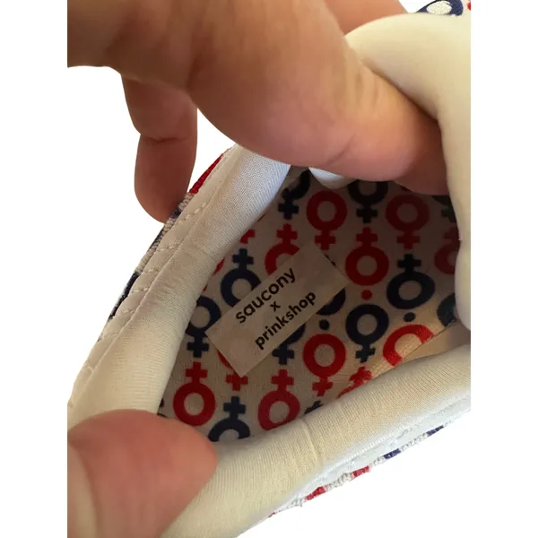 Saucony X Prinkshop Kinvara 11 Red White Blue Women Empowerment Sneakers Sz 8 - Image 10