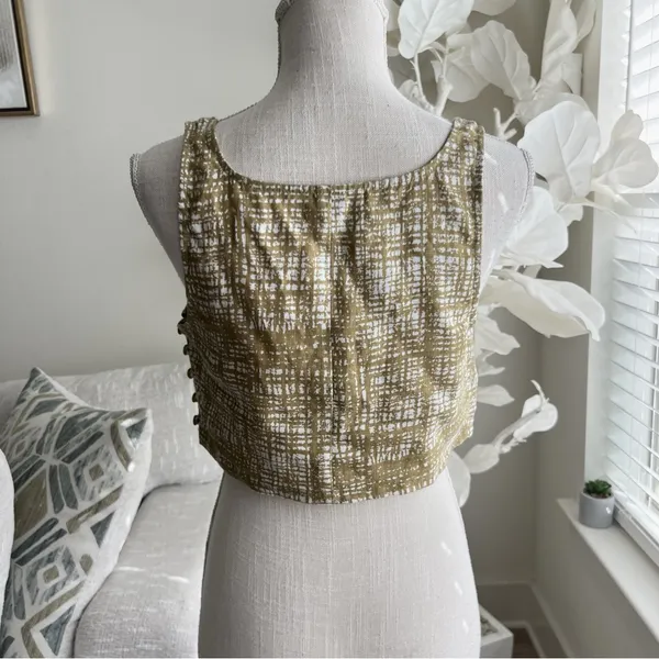 Reformation Olive Sleeveless Linen Crop Top In Size Small - Image 3