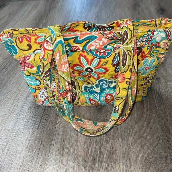 Vera Bradley Yellow Paisley Shoulder Bag/Tote Bag - Image 2