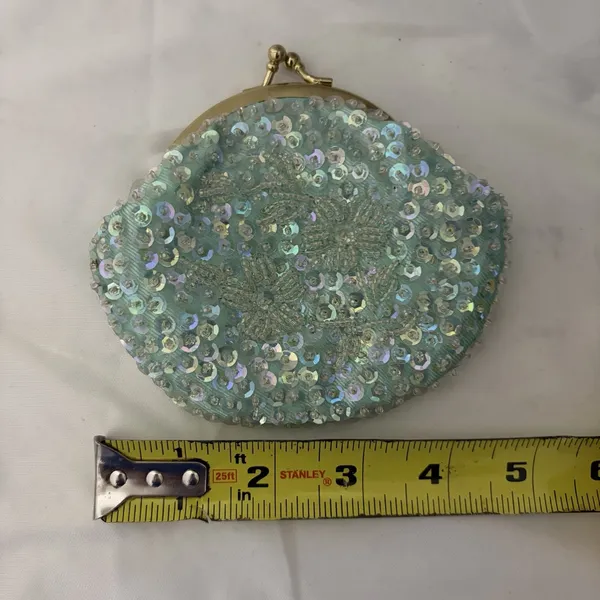 Coin purse bag Gold Kiss lock opening Satin Mint Green Sequins Vintage Fancy - Image 5