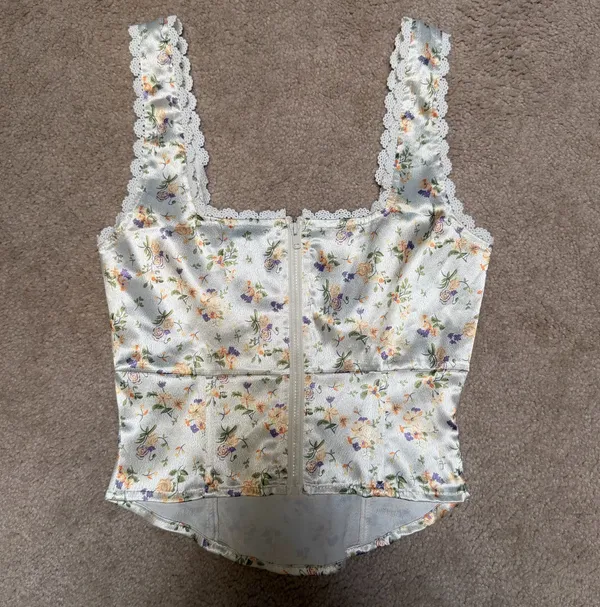 Princess Polly Top - Image 2