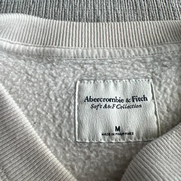 Abercrombie Crewneck - Image 3