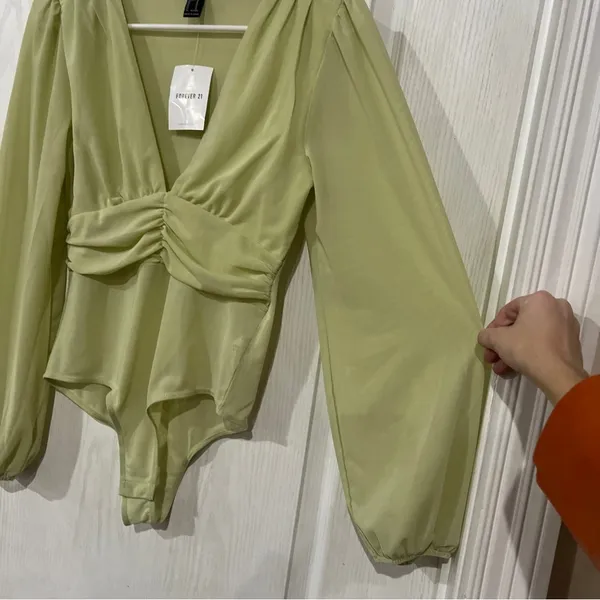 FINAL PRICE NWT Forever 21 Light Green Sheer Bodysuit - Image 6
