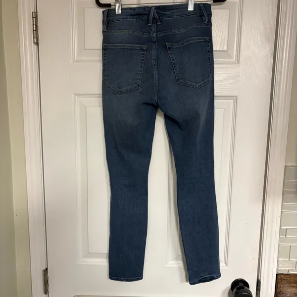 Good American Good Leg Crops‎ Size 2/26 - Image 2