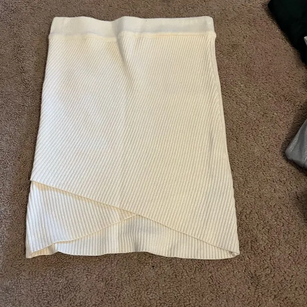 ‎Zara knit small skirt - Image 3