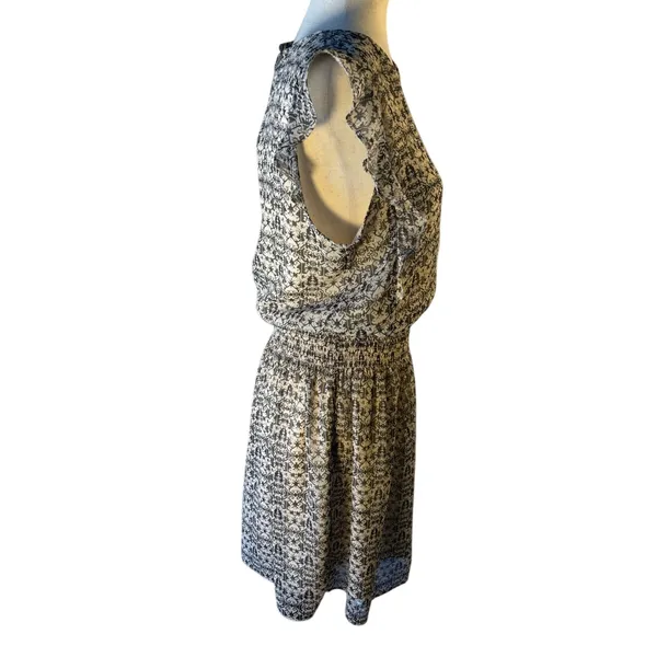 Black and White Printed Midi Dress with Shirred Waist - Image 3