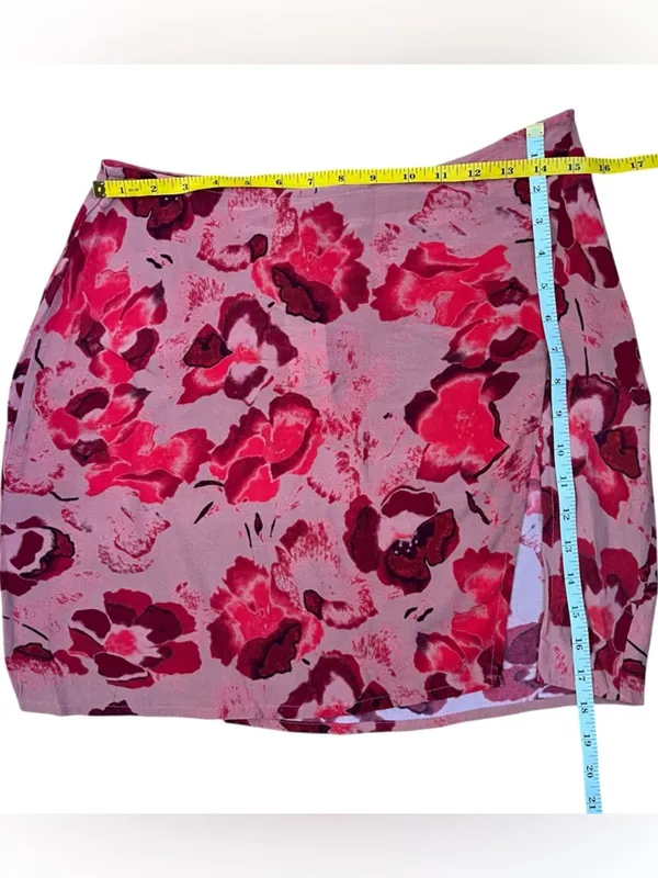 Nasty Gal Floral Split Mini Skirt Pink Lilac High Waisted Y2K Cottage Coquette 8 - Image 4
