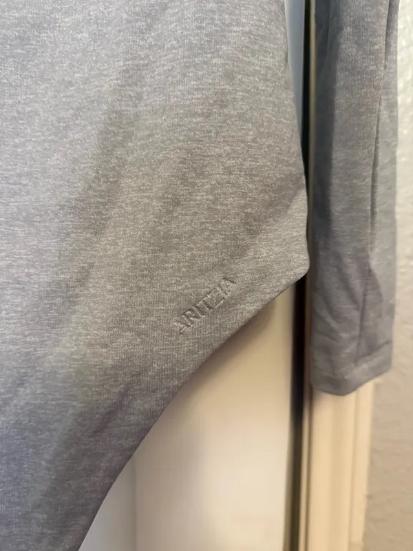 Aritzia Contour Bodysuit Long Sleeve - Image 2