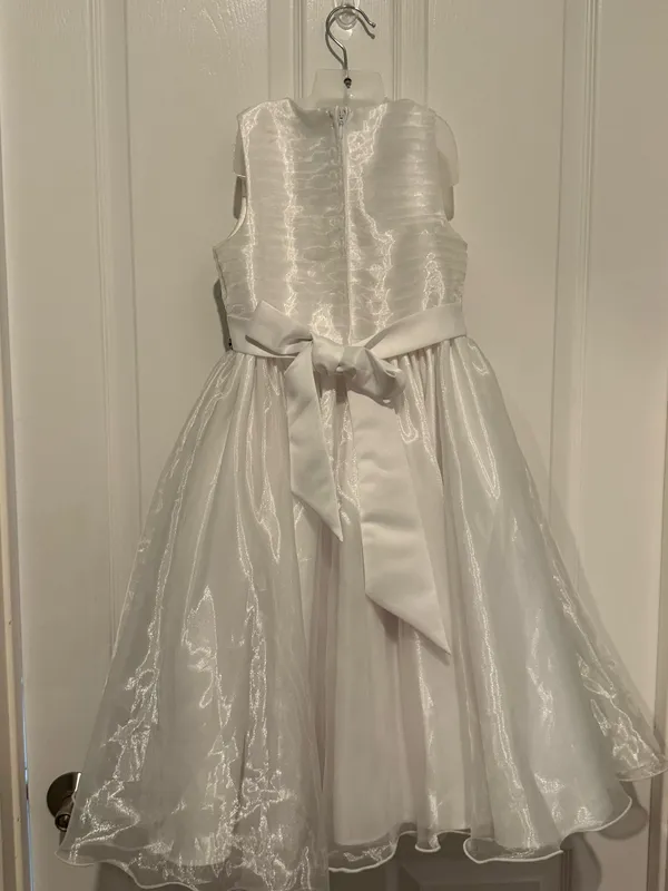 Couture Princess Girls White Formal Dress Size 7 Rhinestone Waist Bow Back - Image 4