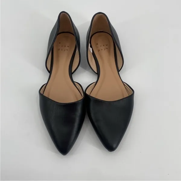 A New Day flat woman’s Black Julie Ae126 show new size 8 - Image 8