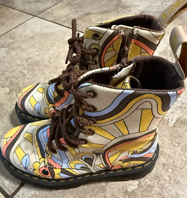 Dr. Martens Jadon Retro Ray Kemble Canvas Platform 8-Eye Boots - Image 4