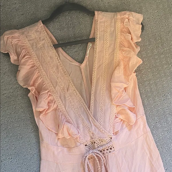 Lovestitch ruffled slit smocked maxi dress tassels new small peach pink rayon - Image 4