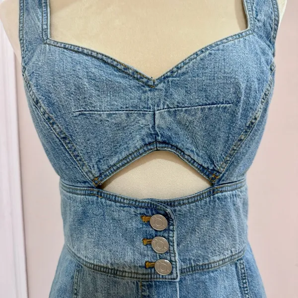 La Vie Rebecca Taylor Drapey Denim Cut-Out Dress in Forget Me Not - Image 4