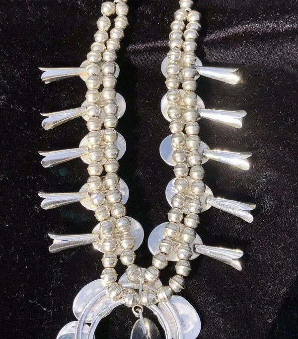 Vintage Sterling Silver Kingman Turquoise Squash Blossom Necklace Jewelry - Image 12