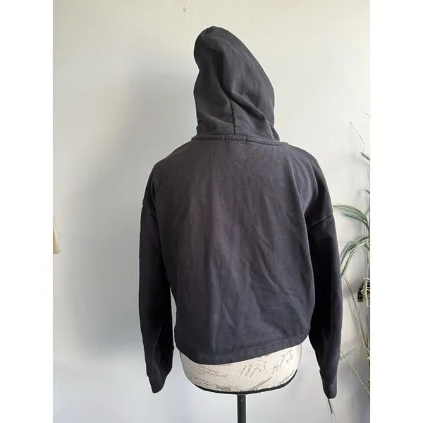 Beyond Yoga Women's Black Cropped Hoodie Sweatshirt Size‎ Medium Flaw - Image 2