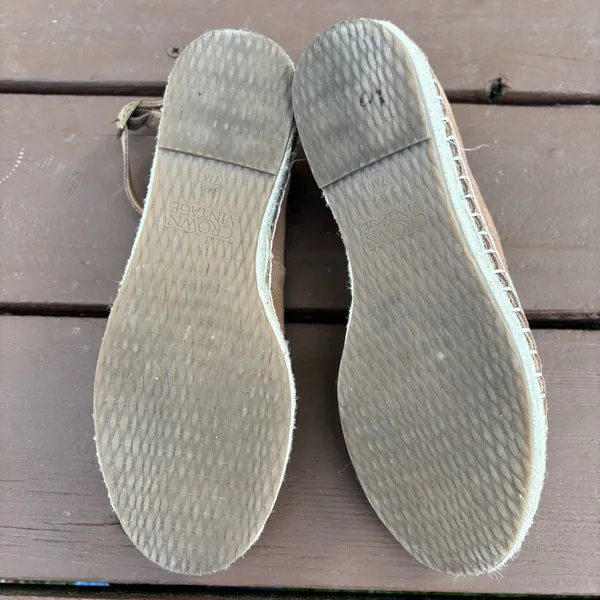 Como vintage Crown Vintage Tan Espadrille Flats | Size 7M - Image 11