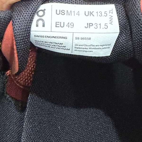 On Cloud Men size 14 like new - Image 5