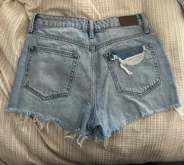 Hidden Jeans Ripped Jean Shorts - Image 2