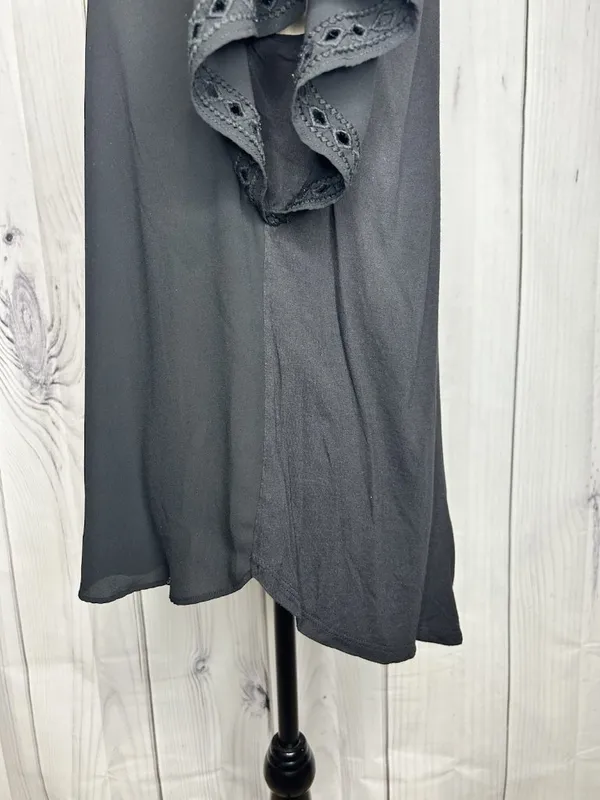 Ann Taylor Loft Black Scoop Neck Shirt Top Size Medium Embroidered Short Sleeve - Image 7