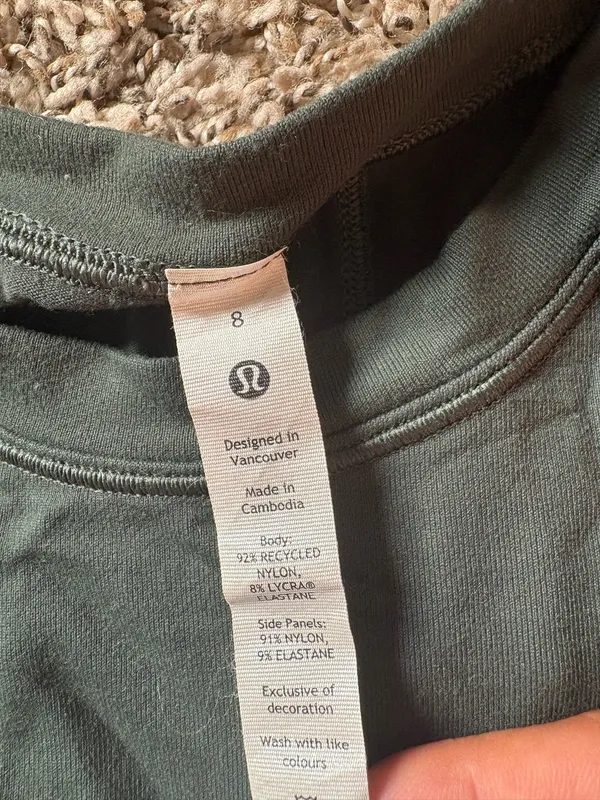 Lululemon Women’s Top - Image 3