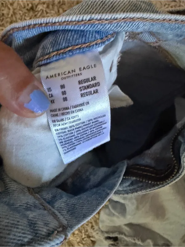 American Eagle Strigid Jeans Women's Size 00 blue distressed - Image 7