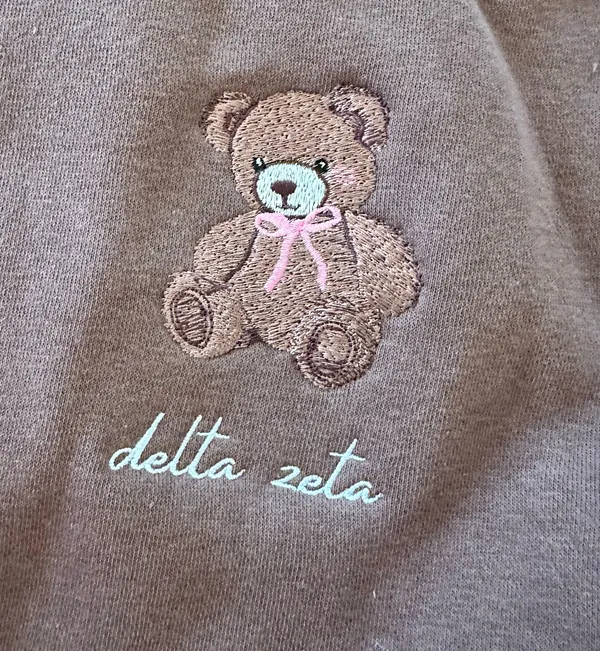 Delta Zeta Sweatshirt - Image 2