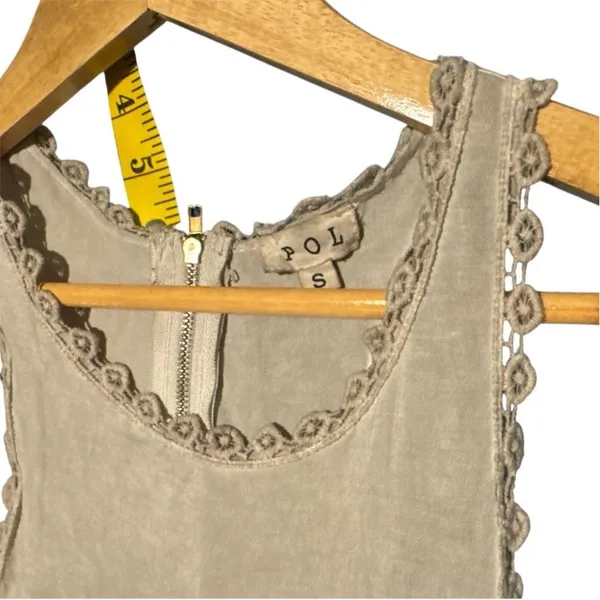 NWOT POL Sleeveless Racerback Babydoll Front Slit Maxi Dress in taupe S - Image 5