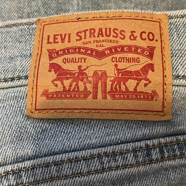 Levi’s High Waisted Distressed Mom Jeans - Image 4