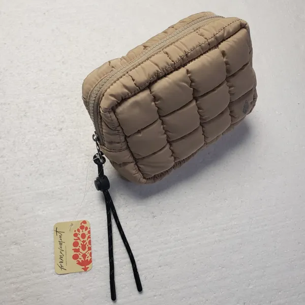 Free People Movement Women's Mini Case in Off White NWT - Image 8