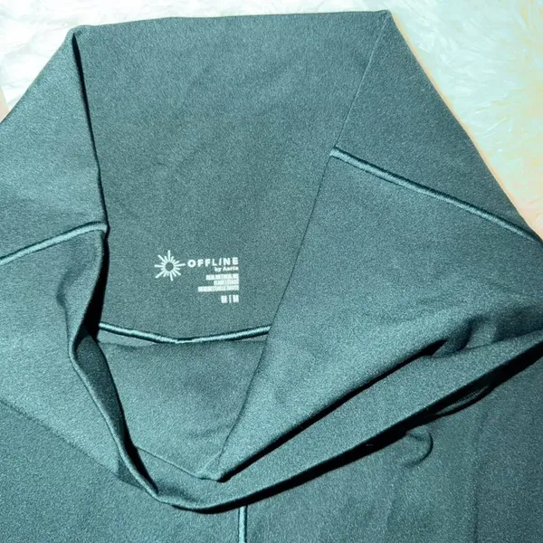 Aerie Real Me High-Waisted Crossover Flare Leggings Dark Green Size Medium - Image 2