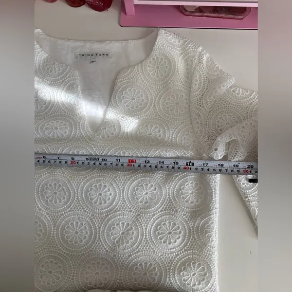 Trina Turk White Lace Shift Dress Size S Bridal Shower Garden Party Summer Chic - Image 9