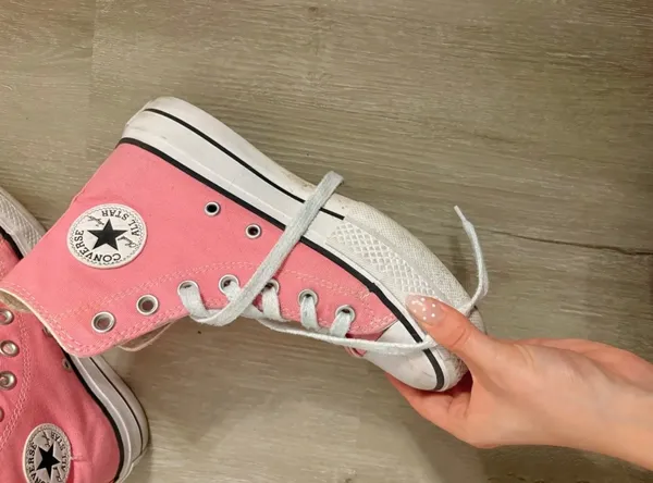 Pink Converse All Star - Image 3