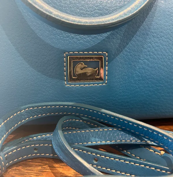 Dooney & Bourke Bag - Image 4
