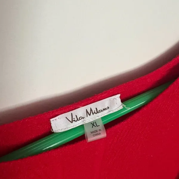 Vila Milano‎ xl red top - Image 6