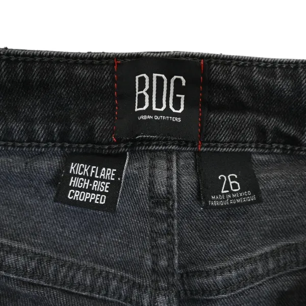BDG Womens 26 Kick Flare High Rise Cropped Jeans in Black - Image 9