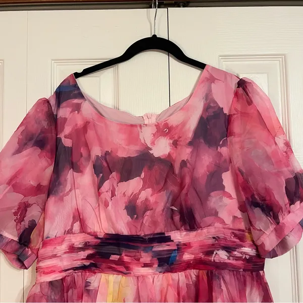 Flycurvy Plus Size Wedding Guest Fuchsia Chiffon midi dress - Image 2