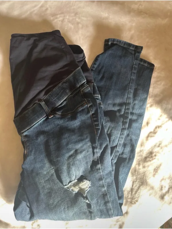 EUC Maurices Maternity Dark Blue Stretch Denim Jeggings with Overband - Image 2