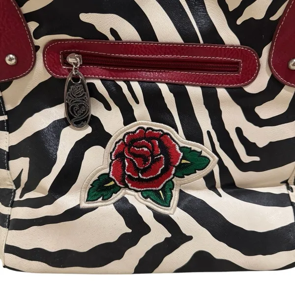 NEW Unbranded Faux Leather Zebra Print and Red‎ Big Patch Medium Hand Bag - Image 6