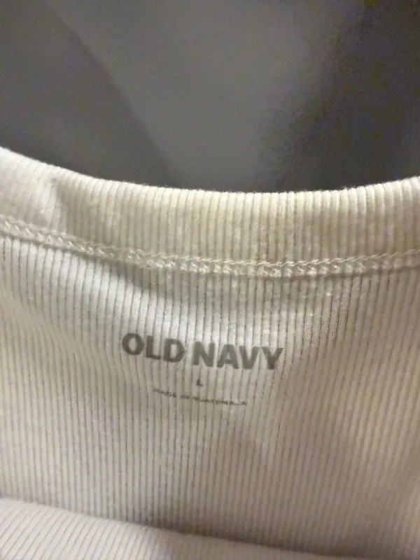Old Navy White Tank - Image 2